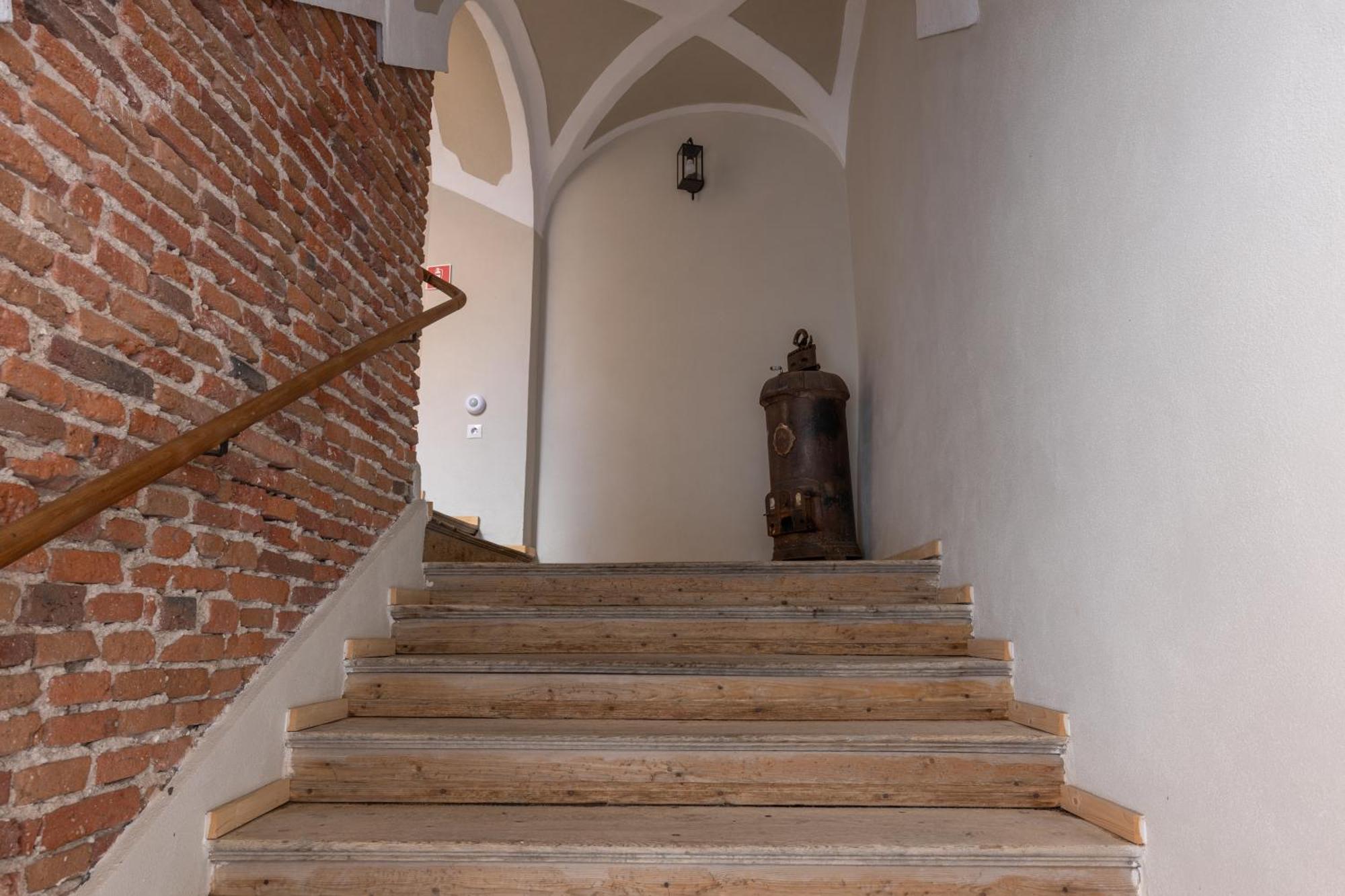 Magister Seven Bed & Breakfast Сибиу Екстериор снимка