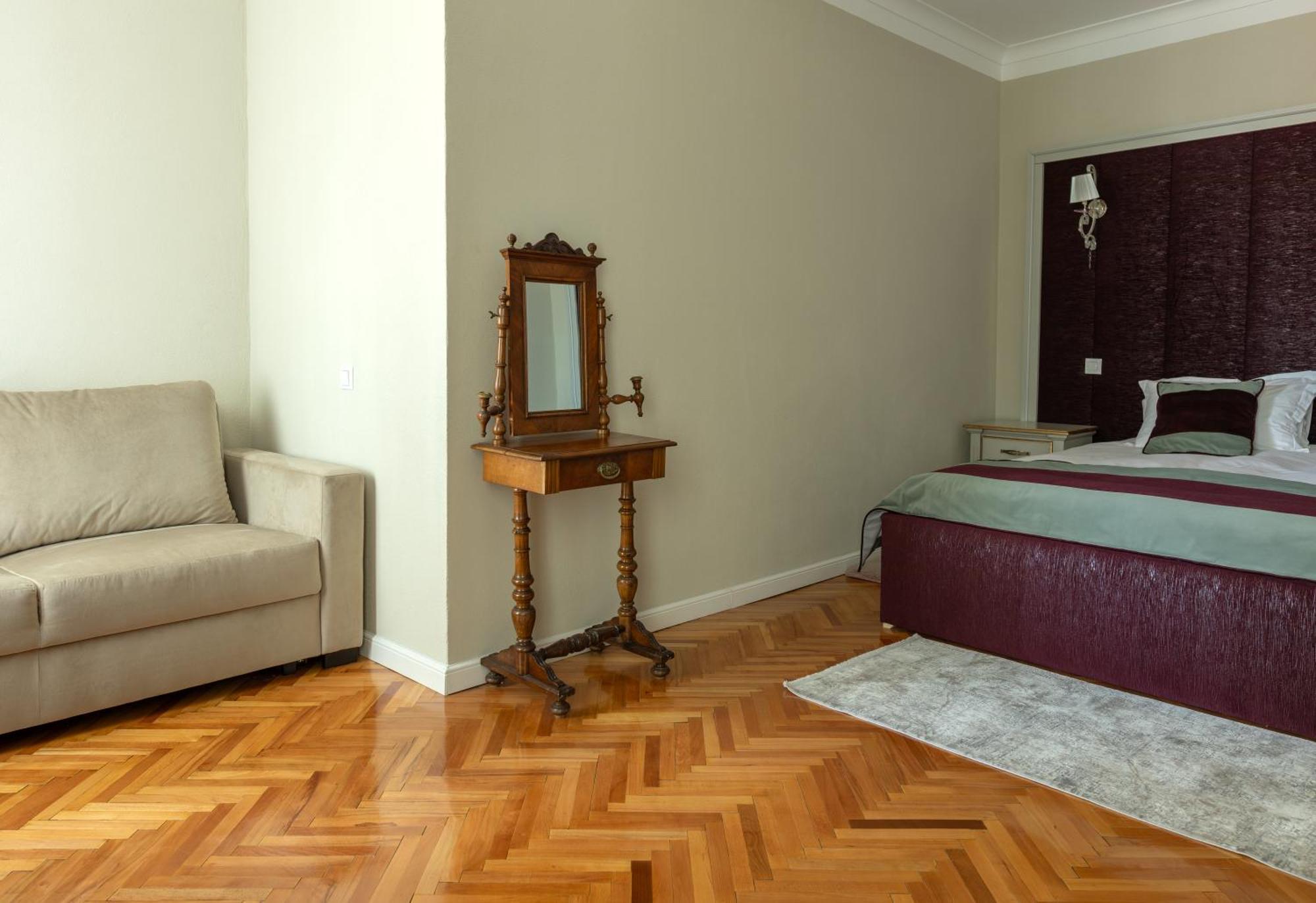Magister Seven Bed & Breakfast Сибиу Екстериор снимка