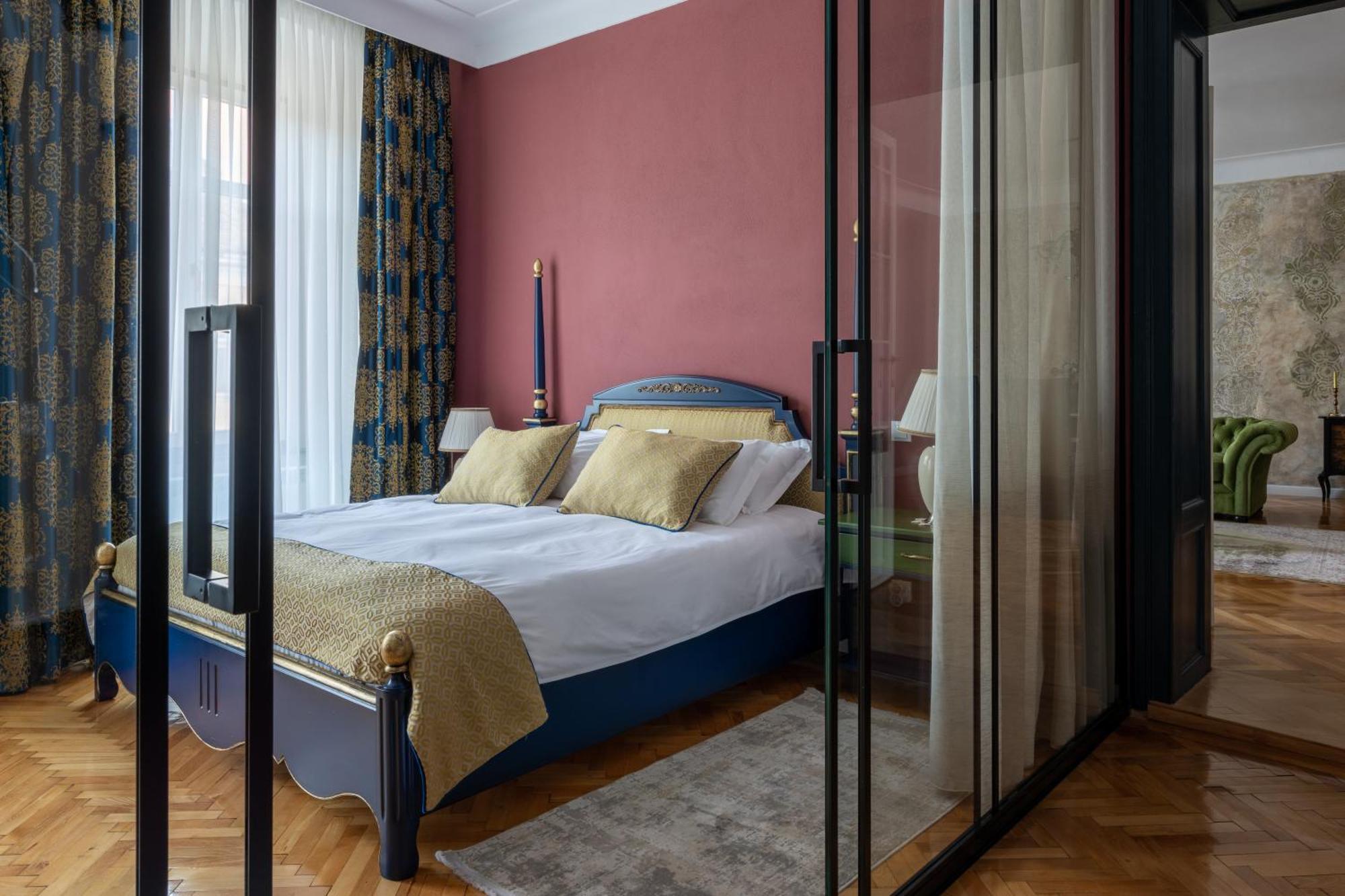 Magister Seven Bed & Breakfast Сибиу Екстериор снимка